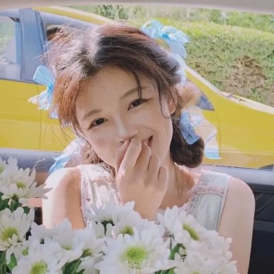 他的三个女儿